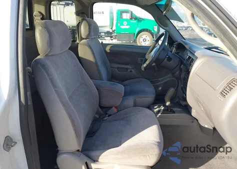 2002 Toyota Tacoma z USA, uszkodzony, nr VIN 5TEVL52N72Z118729